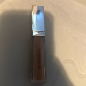 Givenchy Teint Couture Everwear 24H Radiant Concealer # 40 6ml / 0.21oz NWOB